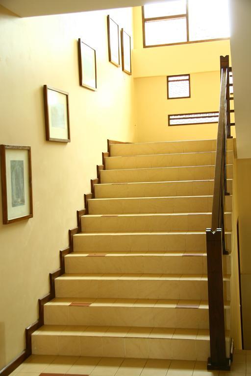 Tetirah Boutique Hotel Салатіга Екстер'єр фото