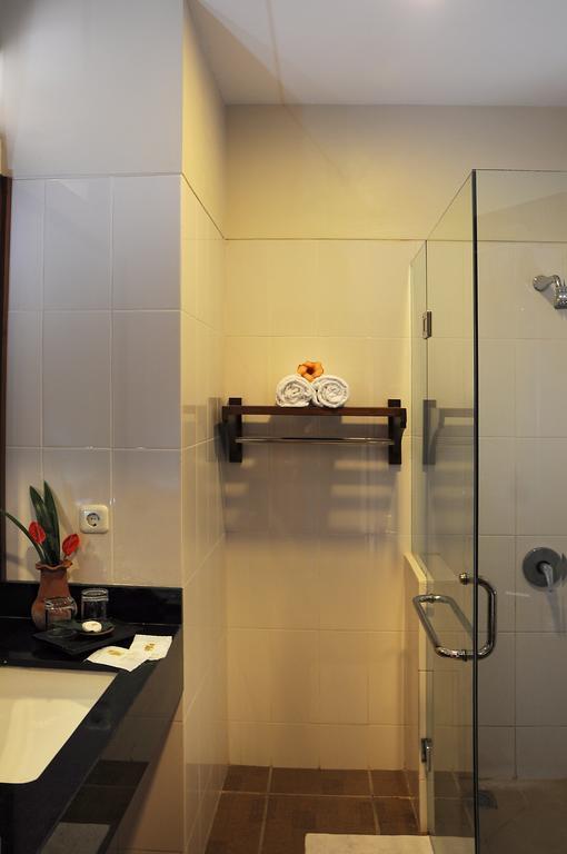 Tetirah Boutique Hotel Салатіга Номер фото
