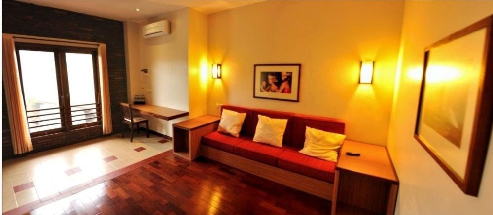 Tetirah Boutique Hotel Салатіга Екстер'єр фото
